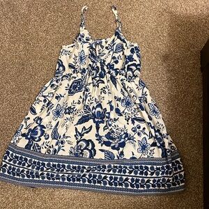 Cupshe floral blue and white babydoll dress
